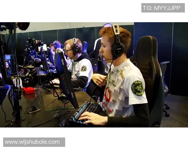 深度对话：吴静分享她在CSGO中的成长与挑战经历